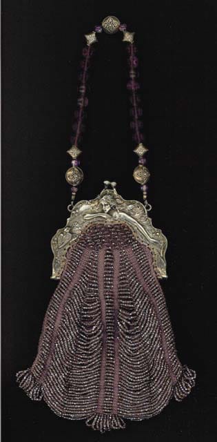 vintage-beading-bags